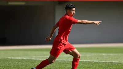 AFC Ajax are scouting 21-year-old Colombian centre-back Néider Parra from Atlético Nacional, a player whose early...