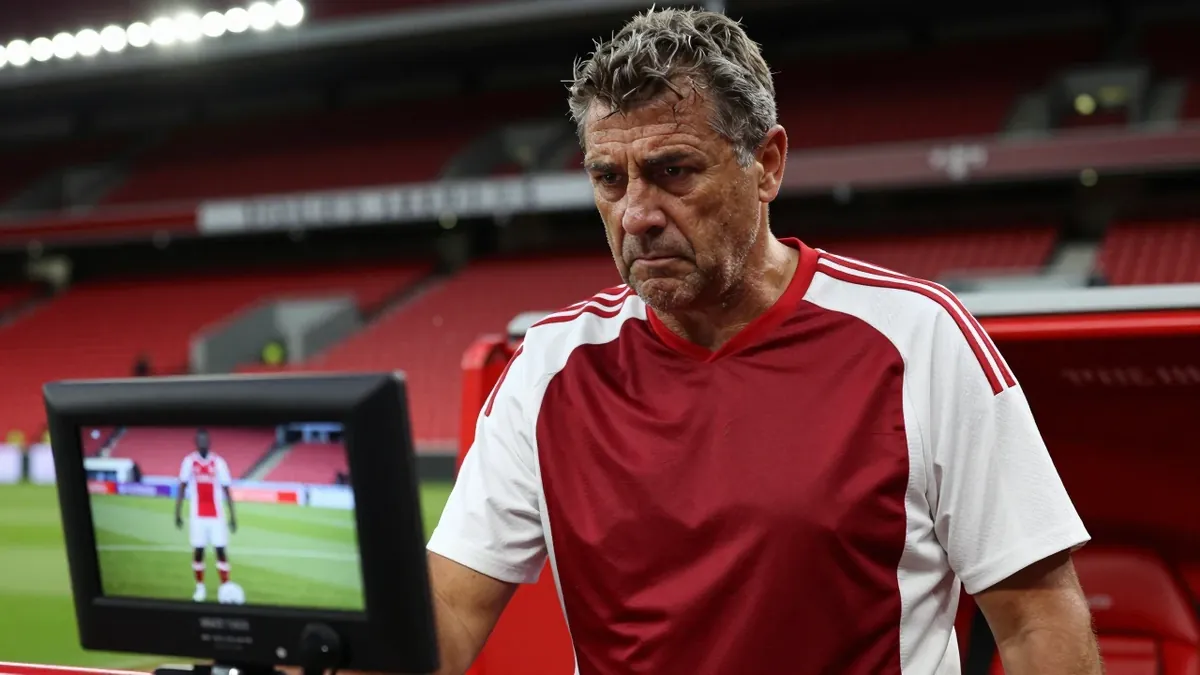 Ajax Secures 19-Year-Old Tetê from São Paulo