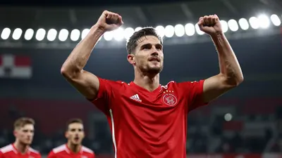 AFC Ajax secured a comfortable 0-4 away win at Telstar, with goals from Klaassen, Berghuis, Arokodare and Leonardo...