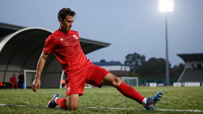 PSV-middenvelder Ruben van Bommel geeft voor het eerst uitgebreid antwoord op de ophef rond zijn overtreding op Aaron...