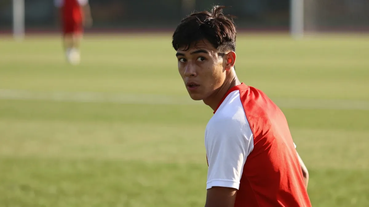 AFC Ajax midfielder Youri Regeer joins Werder Bremen on loan with a purchase option